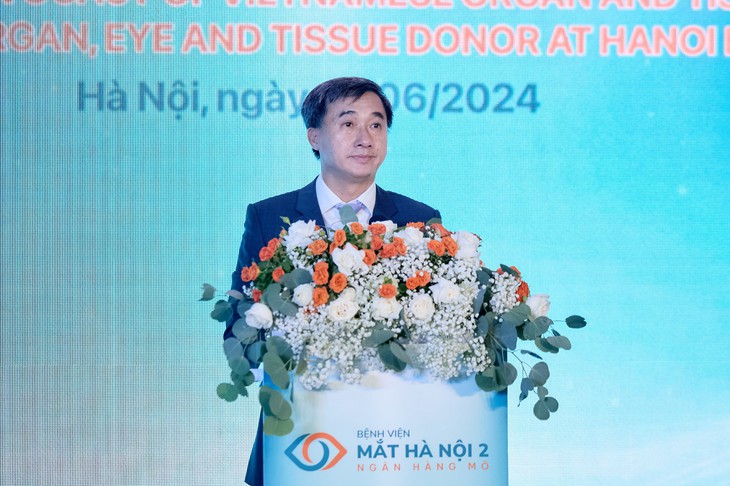 Thứ trưởng Bộ Y tế kêu gọi lan tỏa thông điệp 'hiến giác mạc - hành động nhỏ mang giá trị lớn lao'- Ảnh 1. Thứ trưởng Bộ Y tế kêu gọi lan tỏa thông điệp 'hiến giác mạc - hành động nhỏ mang giá trị lớn lao'- Ảnh 1.