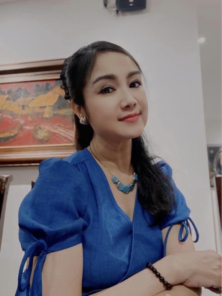 Hình ảnh trái ngược của NSND Thu Hà trên phim và ngoài đời- Ảnh 13.