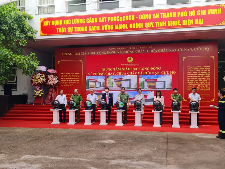 TPHCM ra mắt Trung tâm giáo dục cộng đồng về PCCC & CNCH- Ảnh 2.