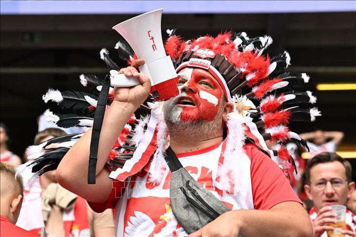 Kết quả EURO 2024: Hà Lan đánh bại Ba Lan 2-1- Ảnh 7.