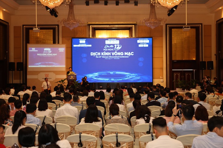 Bệnh võng mạc đái tháo đường ngày càng phổ biến trong độ tuổi lao động- Ảnh 1.