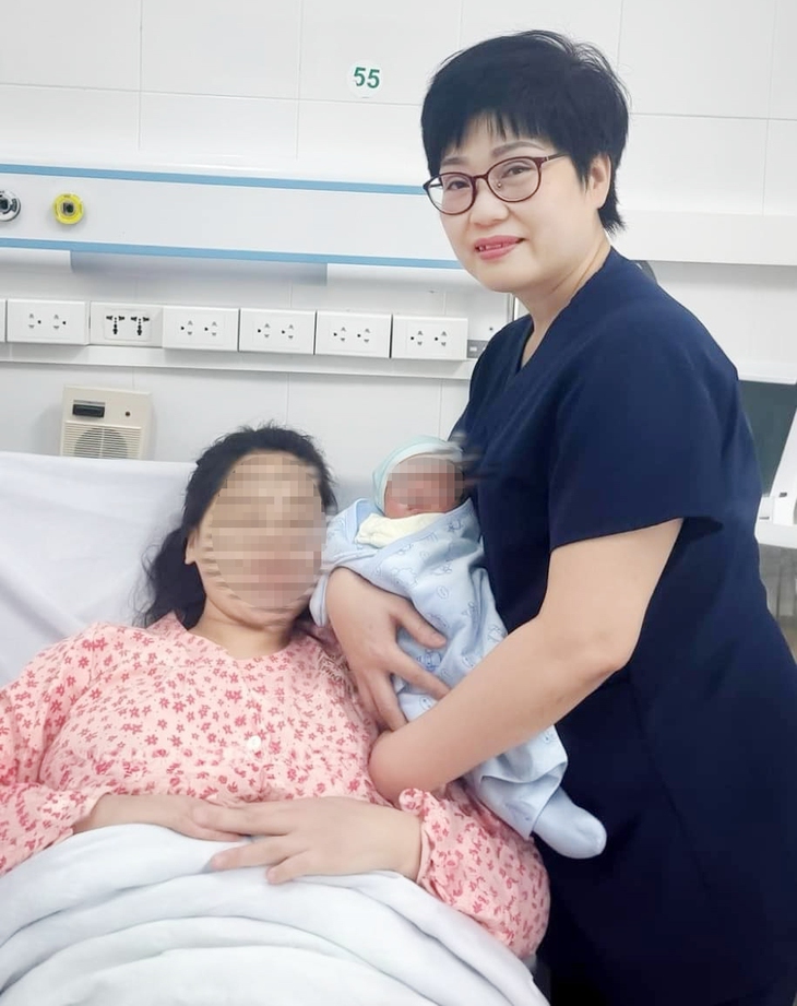 Cứu sống thai nhi có dây rau quấn cổ 3 vòng, suy thai- Ảnh 2.