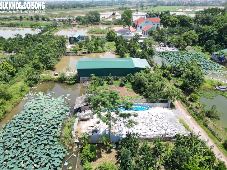 Tháo dỡ loạt công trình vi phạm xây dựng tại Hà Nội- Ảnh 2.