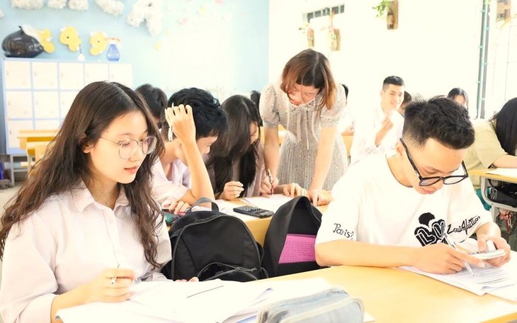 Giải pháp giúp học sinh giảm áp lực trước kỳ thi tốt nghiệp THPT- Ảnh 1.