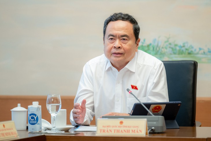Chủ tịch Quốc hội: 'Tôi rất ủng hộ việc phát triển công nghiệp dược trong nước'- Ảnh 3.