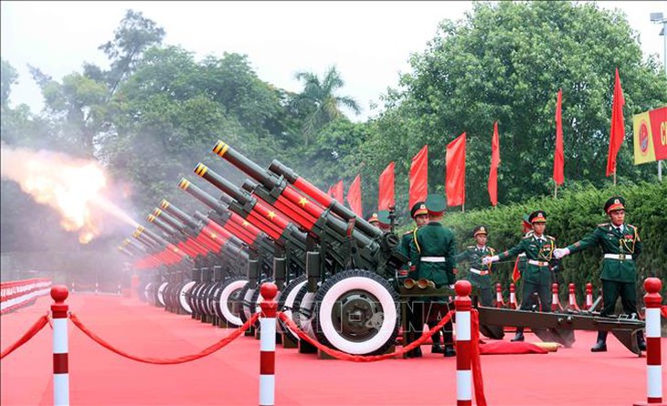Chủ tịch nước Tô Lâm chủ trì lễ đón chính thức Tổng thống Liên bang Nga Vladimir Putin- Ảnh 4. Chủ tịch nước Tô Lâm chủ trì lễ đón chính thức Tổng thống Liên bang Nga Vladimir Putin- Ảnh 4.