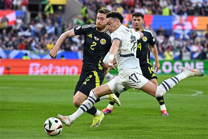 Kết quả EURO 2024: Thụy Sĩ có cơ hội đi tiếp nhờ hòa Scotland- Ảnh 2.