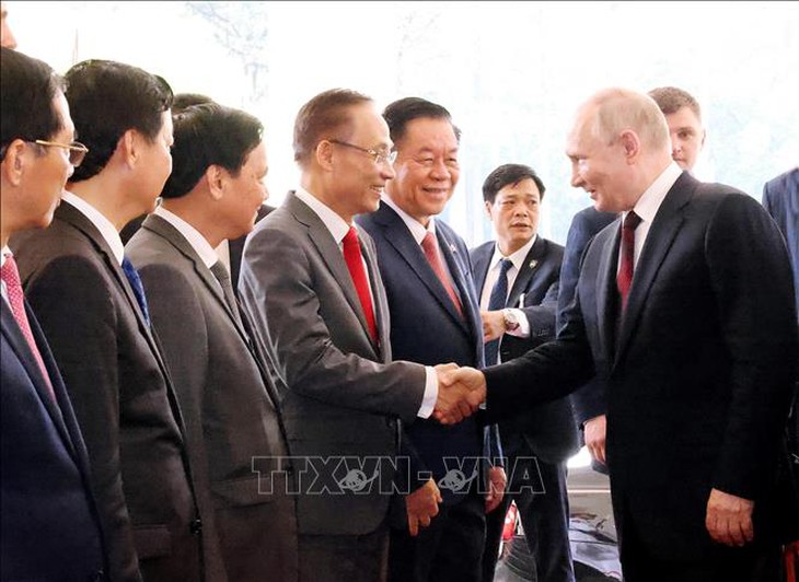 Tổng Bí thư Nguyễn Phú Trọng hội đàm với Tổng thống Liên bang Nga Vladimir Putin- Ảnh 2. Tổng Bí thư Nguyễn Phú Trọng hội đàm với Tổng thống Liên bang Nga Vladimir Putin- Ảnh 2.