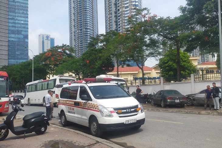 Phát hiện một người đàn ông tử vong trong ô tô- Ảnh 2.