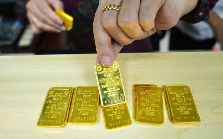 Giá vàng hôm nay ngày 21/6 đồng loạt tăng cực mạnh