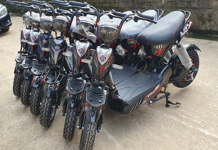 Rủi ro cháy nổ tiềm ẩn từ xe điện giá rẻ, không rõ nguồn gốc- Ảnh 2. Rủi ro cháy nổ tiềm ẩn từ xe điện giá rẻ, không rõ nguồn gốc- Ảnh 2.