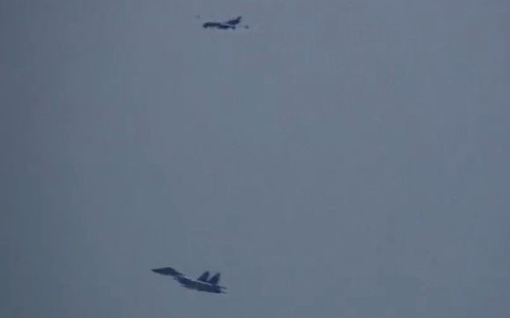 Su-35 Nga và MQ-9 Reaper Mỹ tránh va chạm trong gang tấc
