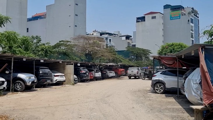 Chuyên gia hiến kế giải quyết tình trạng thiếu bãi đỗ xe trầm trọng ở Hà Nội- Ảnh 1.