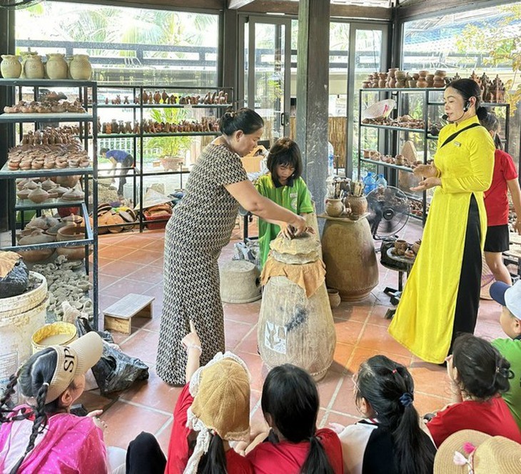 Chuyên gia tâm lý chỉ cách để có kỳ nghỉ hè ý nghĩa cho trẻ- Ảnh 3.