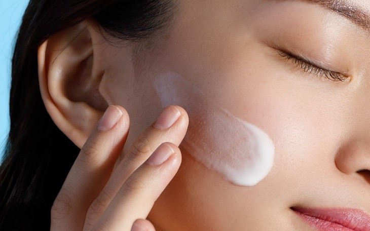 Công ty TNHH xuất nhập khẩu KAVR bị Thanh tra Bộ Y tế phạt tiền, buộc tiêu huỷ 8 mỹ phẩm