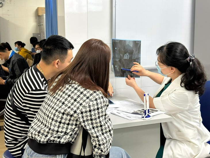 Khoảng 30% trẻ em mắc bệnh di truyền không sống qua 5 tuổi- Ảnh 1.