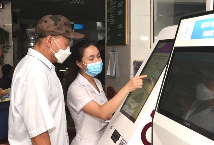 Bệnh viện Nội tiết Nghệ An triển khai thành công bệnh án điện tử- Ảnh 1. Bệnh viện Nội tiết Nghệ An triển khai thành công bệnh án điện tử- Ảnh 1.