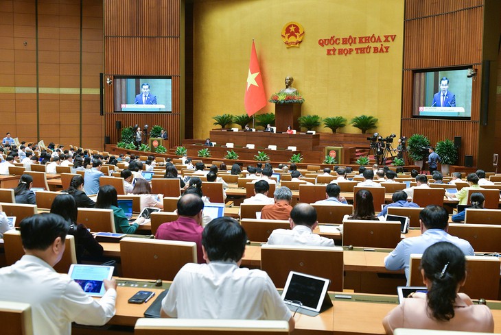 Quốc hội 'chốt' Nghệ An có không quá 5 Phó Chủ tịch, cho phép Đà Nẵng thí điểm Khu thương mại tự do- Ảnh 4. Quốc hội 'chốt' Nghệ An có không quá 5 Phó Chủ tịch, cho phép Đà Nẵng thí điểm Khu thương mại tự do- Ảnh 4.