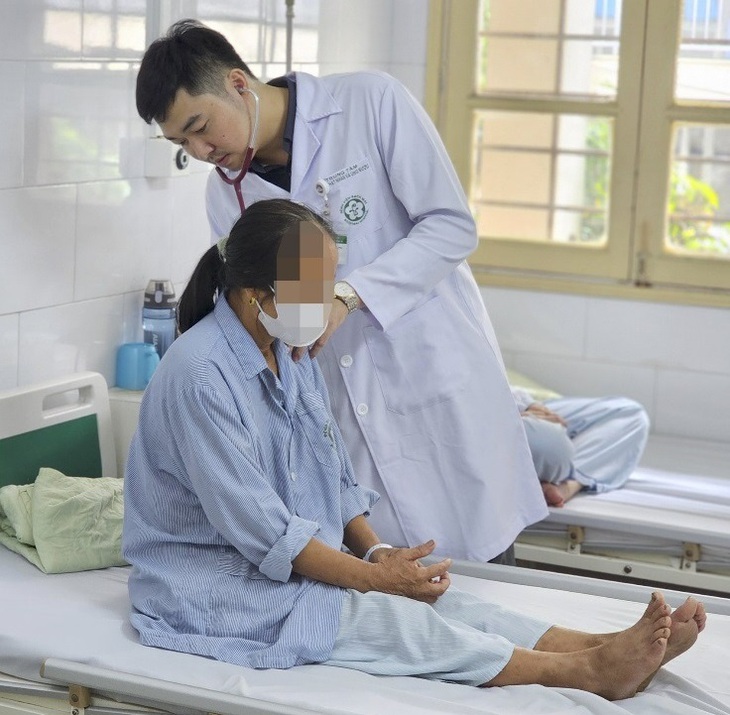 Sưng đau ngực trái, đi khám phát hiện ung thư vú giai đoạn 2- Ảnh 1. Sưng đau ngực trái, đi khám phát hiện ung thư vú giai đoạn 2- Ảnh 1.
