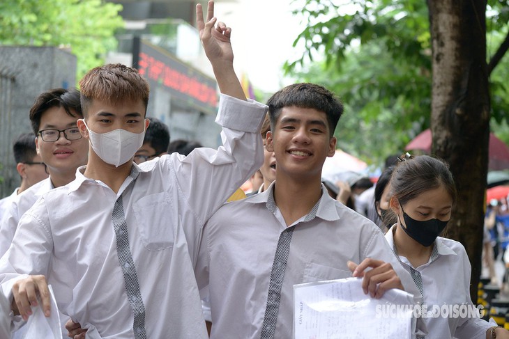 Thí sinh đánh giá gì về đề thi tốt nghiệp THPT môn Ngữ văn?- Ảnh 1.