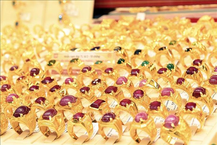 Chuyên gia khuyến cáo người dân cần thận trọng trong mua vàng ở thời điểm này- Ảnh 1.