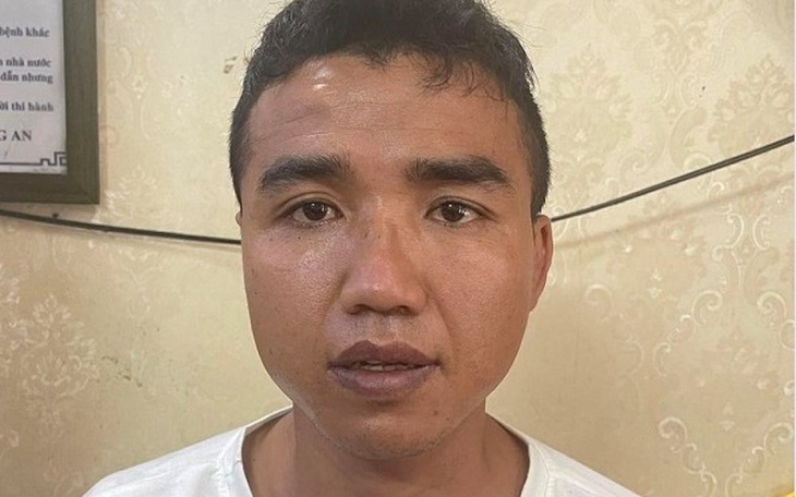 Khởi tố kẻ trộm điện thoại của người nước ngoài tại cửa hàng thuốc