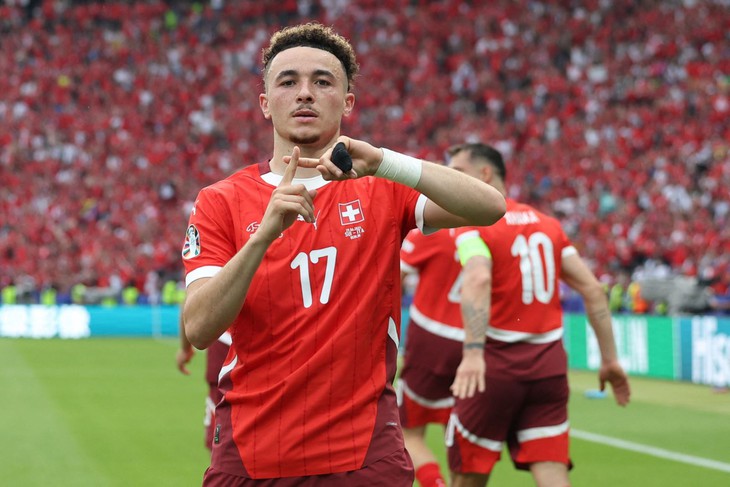 EURO 2024: Chiến thuật hiệu quả, Thụy Sĩ chiến thắng trước Italy- Ảnh 2. EURO 2024: Chiến thuật hiệu quả, Thụy Sĩ chiến thắng trước Italy- Ảnh 2.