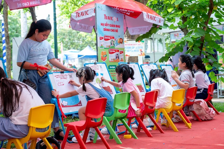 Travicol: Sôi nổi các hoạt động bổ ích tại Lễ hội Thiếu nhi 2024- Ảnh 1.
