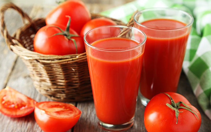 7 lý do nước ép cà chua tốt cho sức khỏe