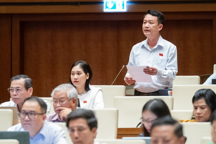 Bộ trưởng Nguyễn Văn Hùng nói gì về việc VĐV bị HLV 'ăn bớt' tiền thưởng, khẩu phần ăn?- Ảnh 1. Bộ trưởng Nguyễn Văn Hùng nói gì về việc VĐV bị HLV 'ăn bớt' tiền thưởng, khẩu phần ăn?- Ảnh 1.