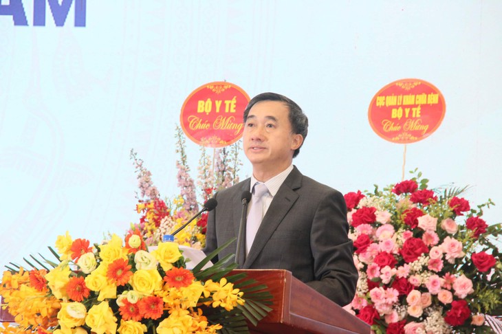 Xây dựng, triển khai chính sách, đảm bảo thu nhập và điều kiện làm việc tốt hơn cho điều dưỡng - Ảnh 1.