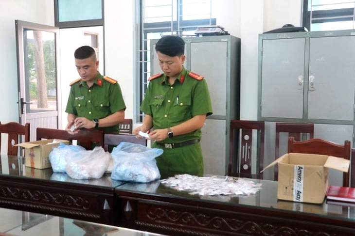 Triệt xóa ổ nhóm lừa đảo bán 'bùa ngải' thu lợi bất chính hơn 86 tỷ đồng- Ảnh 3. Triệt xóa ổ nhóm lừa đảo bán 'bùa ngải' thu lợi bất chính hơn 86 tỷ đồng- Ảnh 3.
