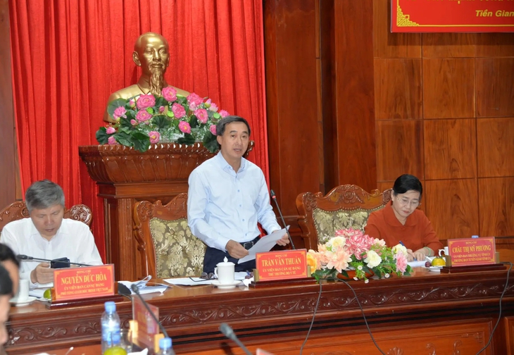 Đoàn công tác Trung ương kiểm tra, khảo sát việc thực hiện Chỉ thị 38 về BHYT của Ban Bí thư tại Tiền Giang- Ảnh 1. Đoàn công tác Trung ương kiểm tra, khảo sát việc thực hiện Chỉ thị 38 về BHYT của Ban Bí thư tại Tiền Giang- Ảnh 1.