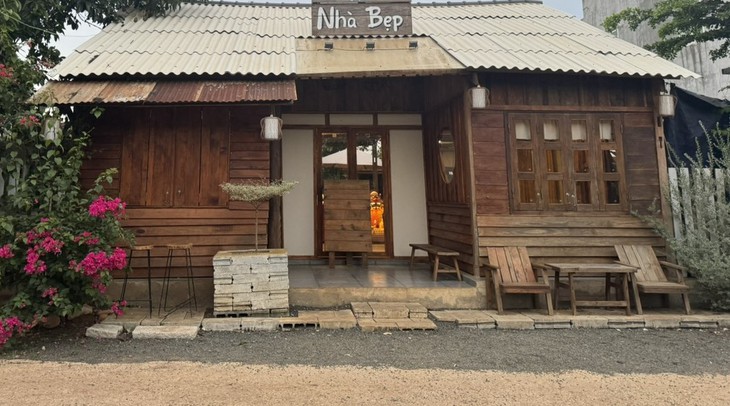 Cô giáo bị tấm bê tông rơi vào người tử vong: Nỗi đau người ở lại...- Ảnh 3. Cô giáo bị tấm bê tông rơi vào người tử vong: Nỗi đau người ở lại...- Ảnh 3.