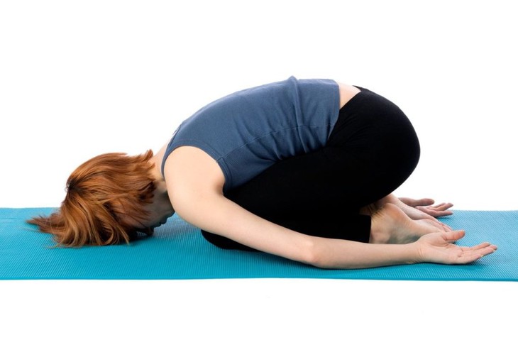 4 tư thế yoga giúp cơ thể giải độc- Ảnh 5.