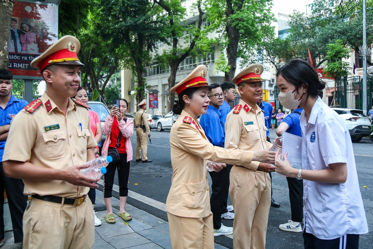 Công an Hà Nội lên phương án đảm bảo an toàn cho kỳ thi THPT Quốc gia- Ảnh 2.