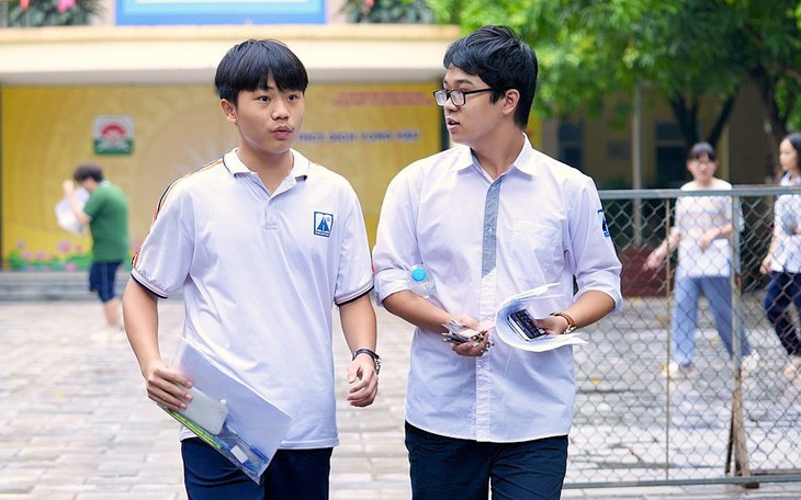 Hà Nội công bố điểm chuẩn vào lớp 10 chuyên năm học 2024-2025