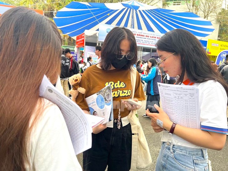 Sắp xếp nguyện vọng thế nào để tăng cơ hội trúng tuyển đại học?- Ảnh 1. Sắp xếp nguyện vọng thế nào để tăng cơ hội trúng tuyển đại học?- Ảnh 1.
