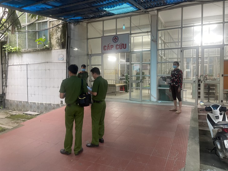 Thanh Hóa: BVĐK huyện Vĩnh Lộc báo cáo nhanh vụ 2 mẹ con sản phụ tử vong- Ảnh 2. Thanh Hóa: BVĐK huyện Vĩnh Lộc báo cáo nhanh vụ 2 mẹ con sản phụ tử vong- Ảnh 2.