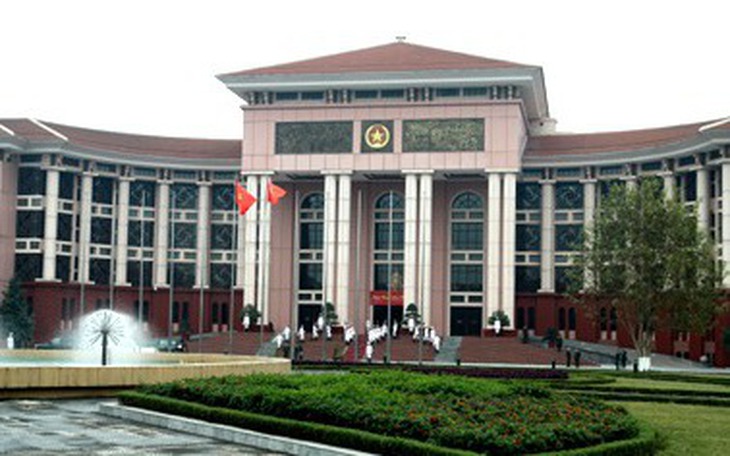 Thủ tướng bổ nhiệm lại, kéo dài thời gian giữ chức một số cán bộ thuộc Bộ Quốc phòng