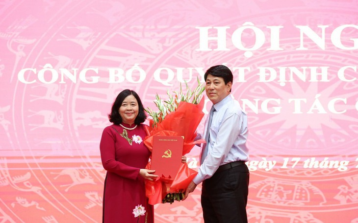 Bộ Chính trị phân công bà Bùi Thị Minh Hoài giữ chức Bí thư Thành ủy Hà Nội