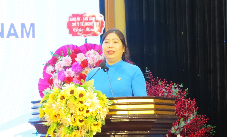 Nghệ An: Biểu dương cán bộ công đoàn cơ sở, công chức, viên chức lao động tiêu biểu- Ảnh 1.