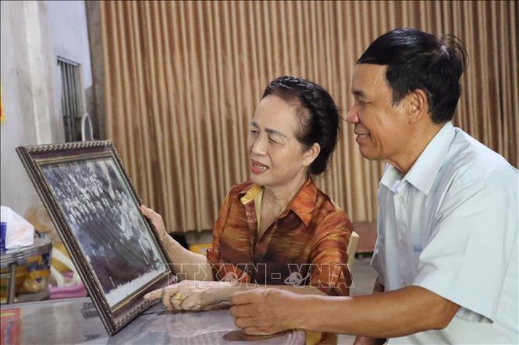 Vợ chồng nghệ nhân trọn đời nuôi dưỡng ngọn lửa, tình yêu với dân ca ví, giặm- Ảnh 2. Vợ chồng nghệ nhân trọn đời nuôi dưỡng ngọn lửa, tình yêu với dân ca ví, giặm- Ảnh 2.