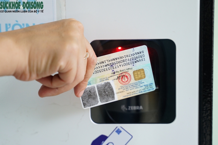 Rút ngắn thời gian chờ đợi khám bệnh nhờ công nghệ- Ảnh 3. Rút ngắn thời gian chờ đợi khám bệnh nhờ công nghệ- Ảnh 3.