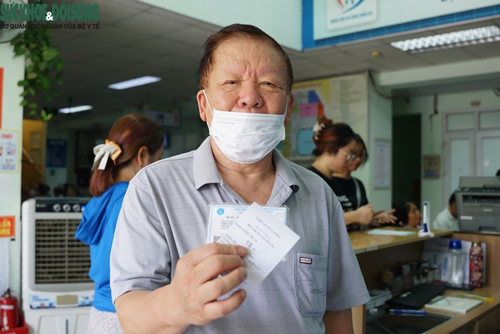 Rút ngắn thời gian chờ đợi khám bệnh nhờ công nghệ- Ảnh 7. Rút ngắn thời gian chờ đợi khám bệnh nhờ công nghệ- Ảnh 7.