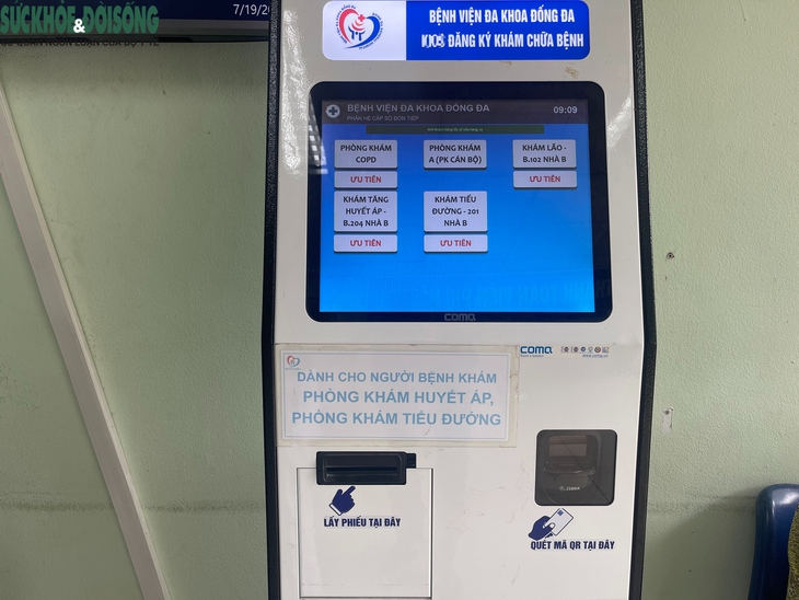 Rút ngắn thời gian chờ đợi khám bệnh nhờ công nghệ- Ảnh 2. Rút ngắn thời gian chờ đợi khám bệnh nhờ công nghệ- Ảnh 2.