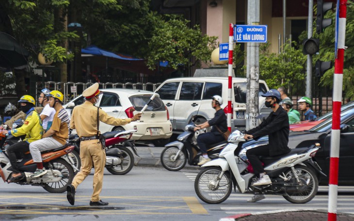 Nhiều tài xế 