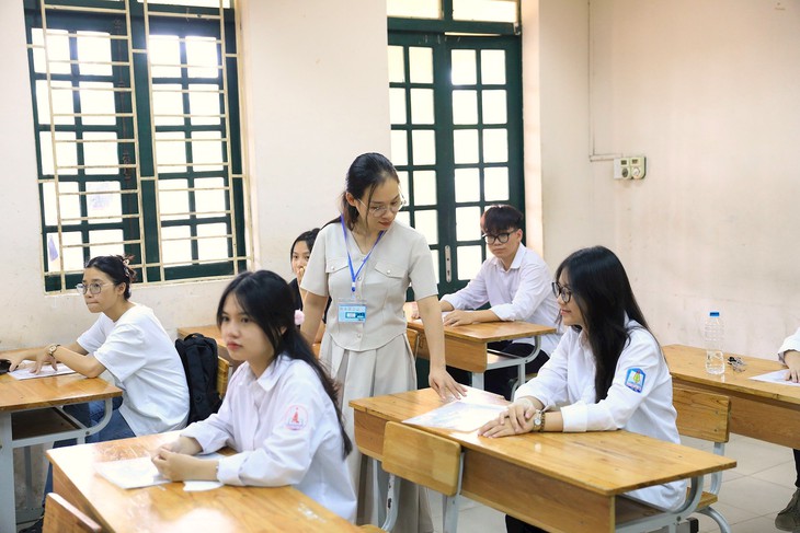 Điểm chuẩn đại học ngành Y dự báo sẽ tăng?- Ảnh 2.