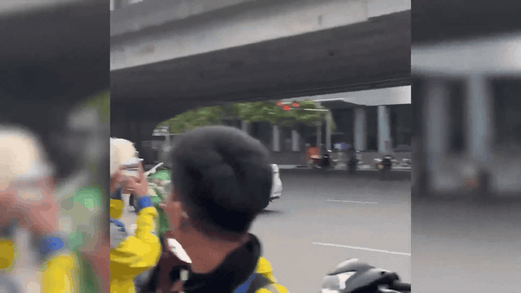 Đã tìm được người lái xe taxi náo loạn đường phố Hà Nội- Ảnh 2.