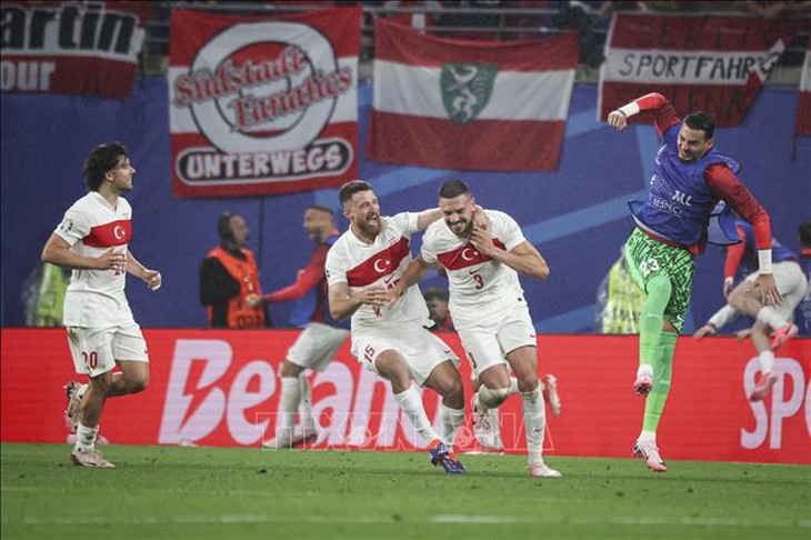 Thổ Nhĩ Kỳ loại 'hiện tượng' Áo khỏi EURO 2024- Ảnh 1. Thổ Nhĩ Kỳ loại 'hiện tượng' Áo khỏi EURO 2024- Ảnh 1.